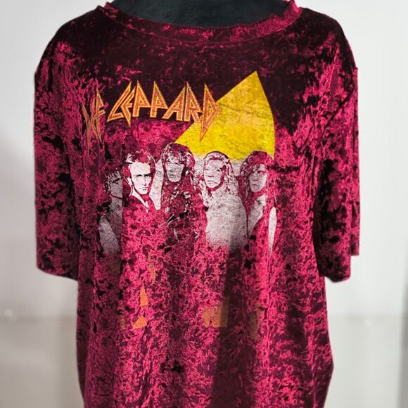 2017 Bludgeon Riffola Limited Def Leppard Concert Tee Burgundy Velour 3 X - Picture 2 of 8